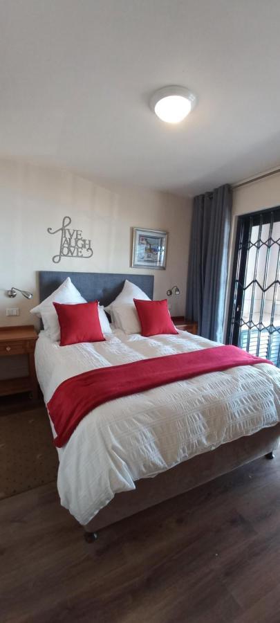 Royal Albatros Apartman Gansbaai Kültér fotó